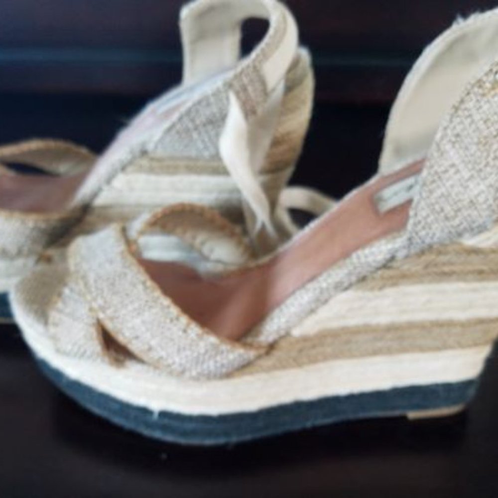 6.5 Striped Wedge / Espadrille Sandals